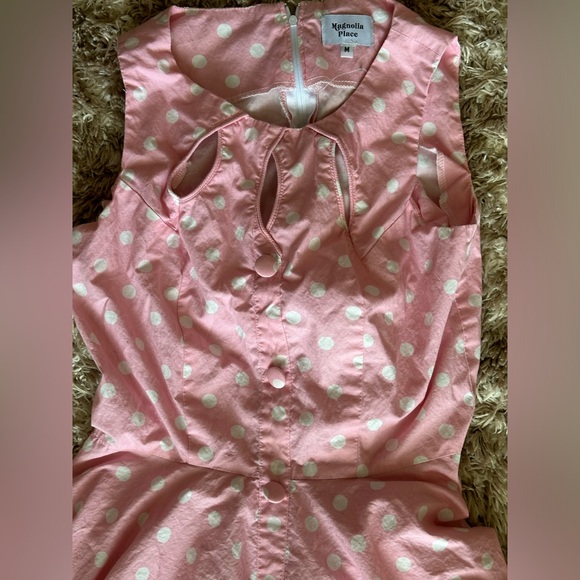 Magnolia place size medium polka dot pink dress - Picture 3 of 4